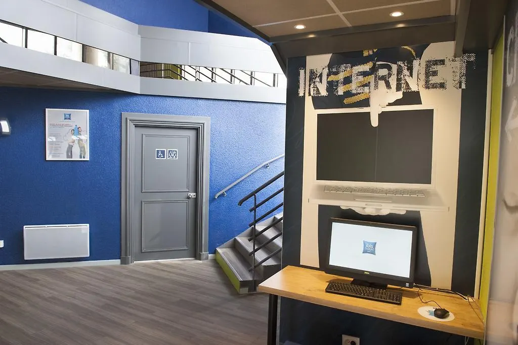 *** Hotel ibis budget Goussainville Charles de Gaulle France